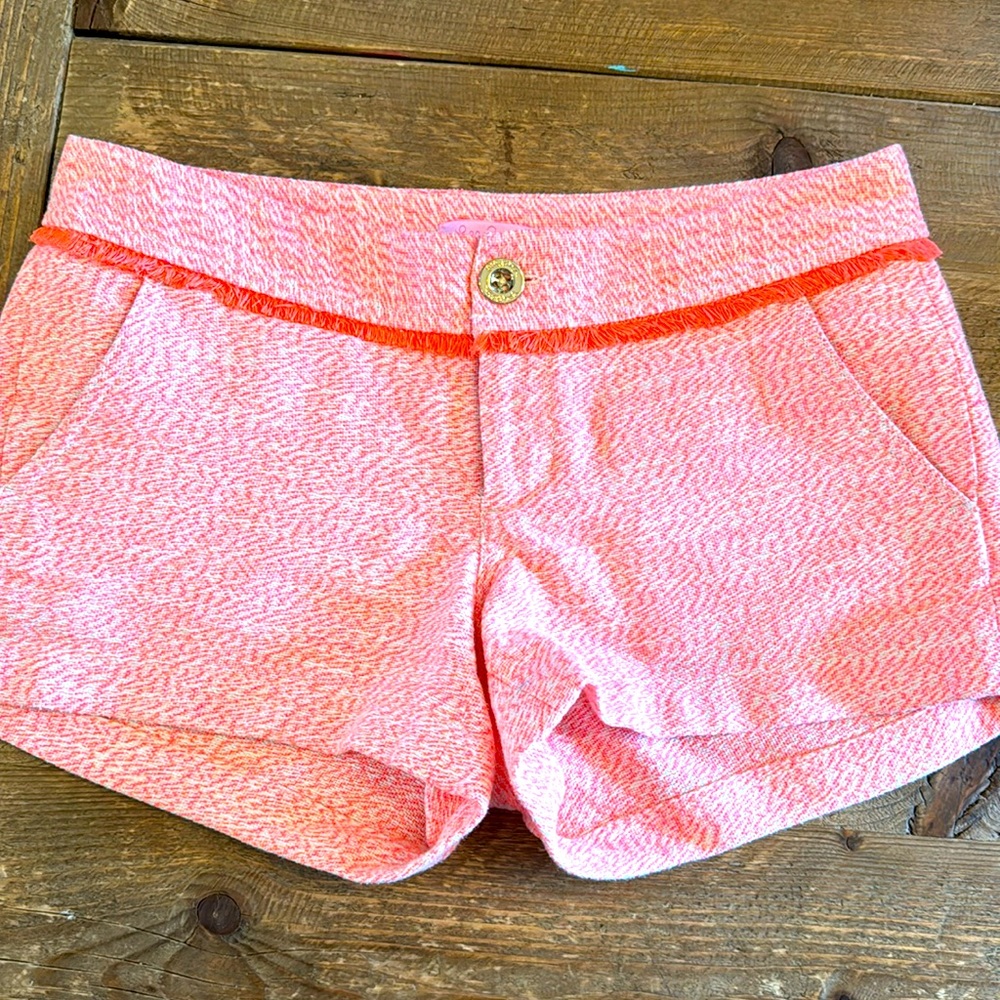 Lilly Pulitzer size 00 short